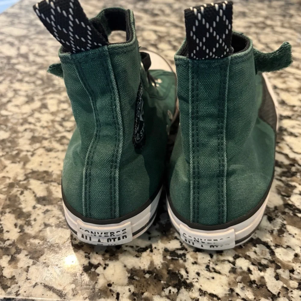 Kids Converse Chuck Taylor All Star High Top Green Velcro Strap Sneakers